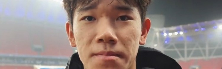 爱游戏app-三镇小将姜利勋：中超首秀还是有点放不开，教练一直在给我鼓励