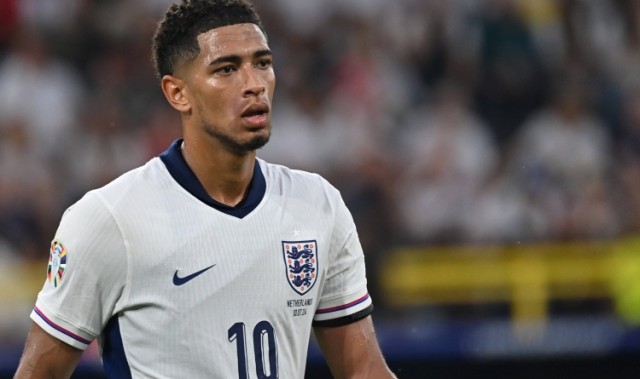 爱游戏-博主：除非贝林表现提升，否则预计世界杯图赫尔将让罗杰斯首发