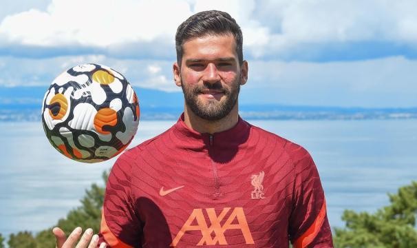 开云体育app-又一大将签下新约！利物浦的“续约潮”才到一半？