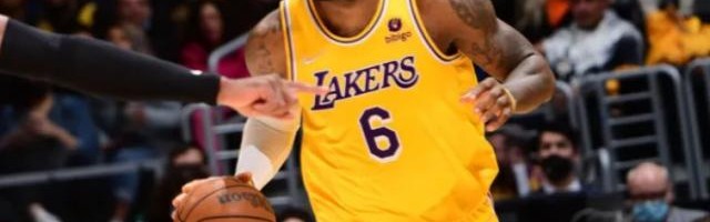 爱游戏官方入口-近5场进攻效率联盟第2 老詹才是湖人进攻唯一答案