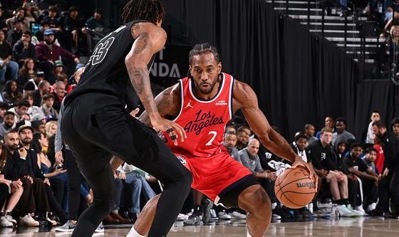 爱游戏官网-伦纳德：无论如何我们必须继续赢球 若能入选全明星意义非凡