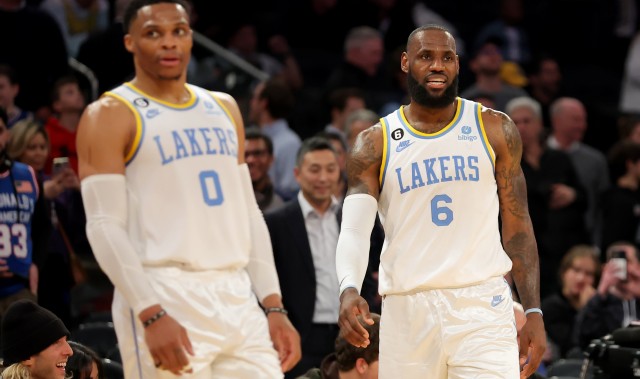 爱游戏app-史上第21次出现同队三双！威少4次上榜 约基奇3次&amp;詹姆斯2次